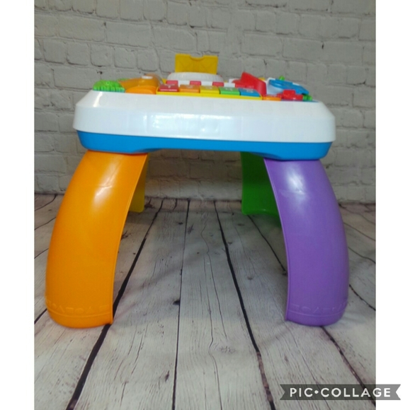 Fisher-Price Laugh & Learn Around the Town - Picture 2 of 3